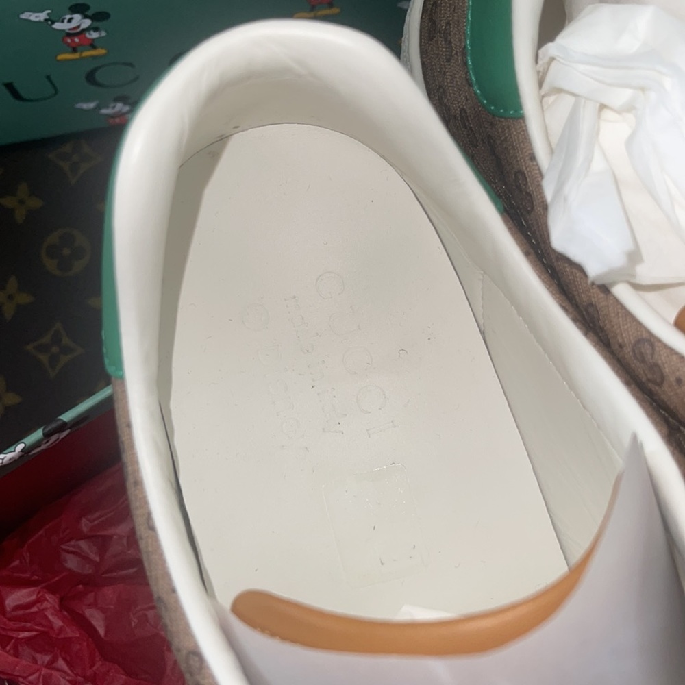 Authentic Gucci x Disney ace Mickey Mouse sneakers in a 10G supreme canvas GG - Picture 9 of 16